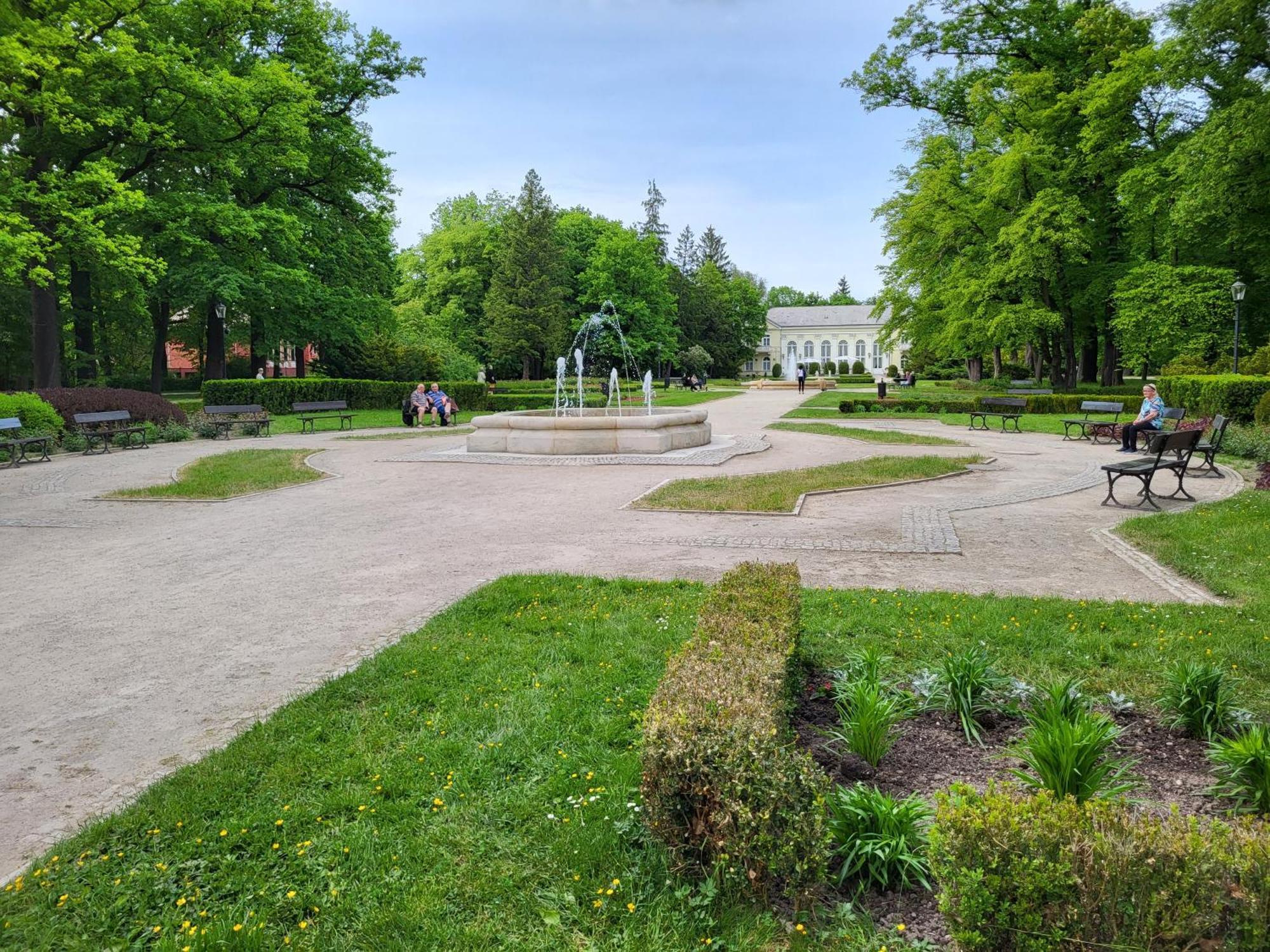 Villa Klara Cieplice Jelenia Góra Εξωτερικό φωτογραφία